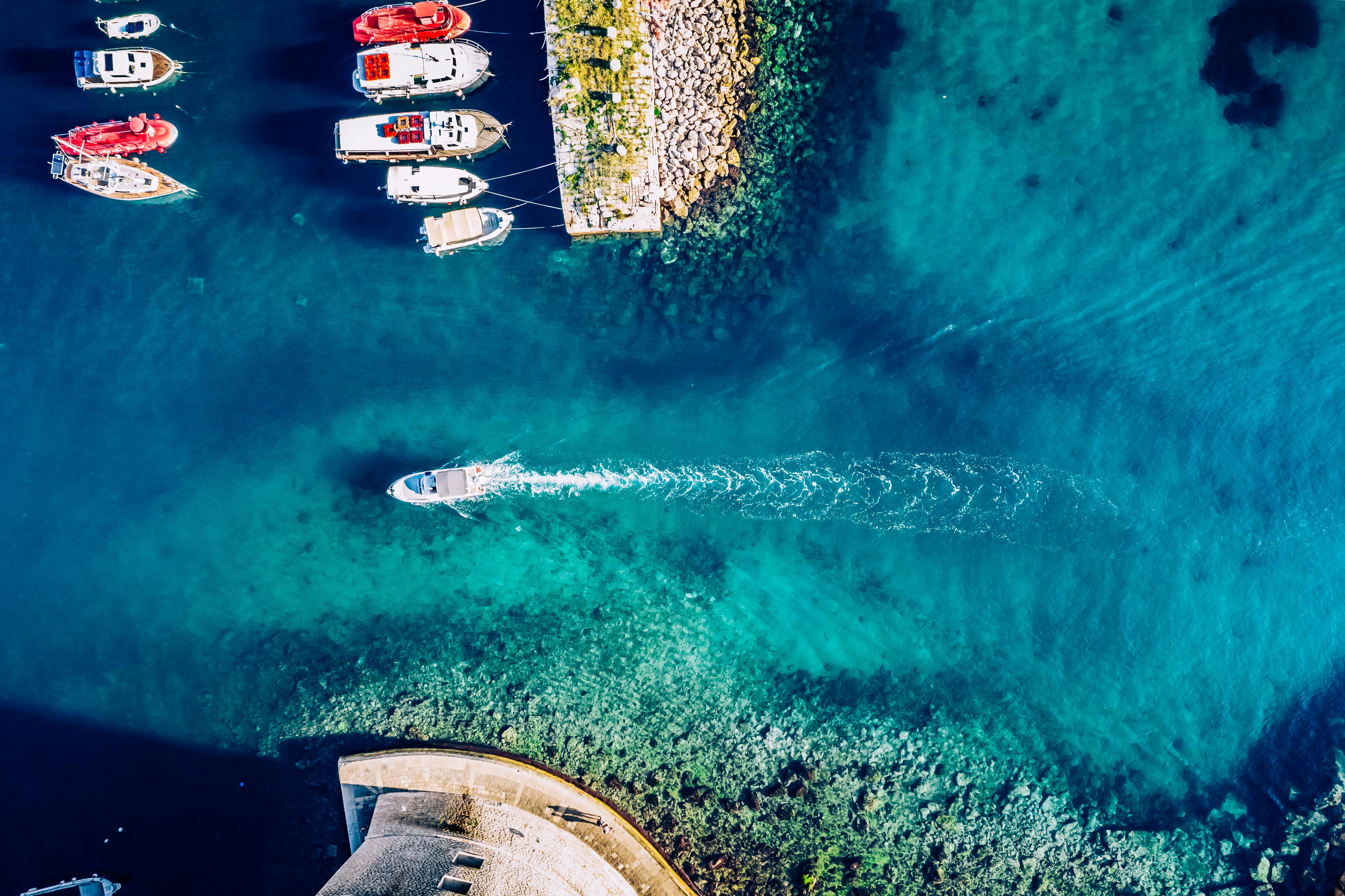 Photo by Luciann Photography: https://www.pexels.com/photo/aerial-photography-of-boats-in-the-sea-3580532/