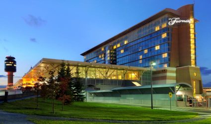 Fairmont_Vancouver_Airport_2